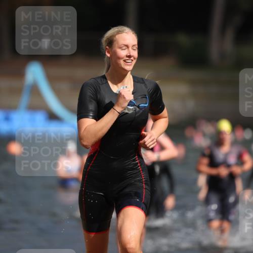 14.09.2025 - Stadtparktriathlon Michael Strokosch http://msf.ph/oto/8873338 14.09.2025 12:13:16 Schwimmen 1223, 1264, 1267, 1280, 1321 meine-sportfotos.de