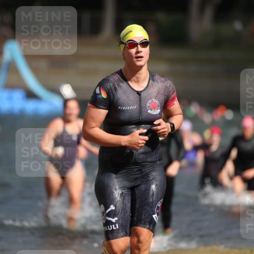 14.09.2025 - Stadtparktriathlon Michael Strokosch http://msf.ph/oto/8873359 14.09.2025 12:13:21 Schwimmen 1223, 1251, 1257, 1264, 1267, 1286, 1321 meine-sportfotos.de