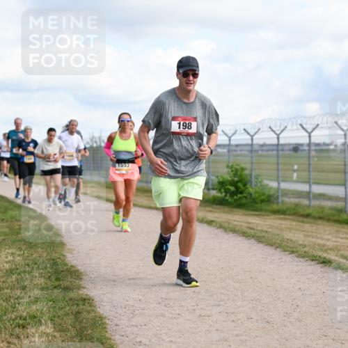14.09.2025 - Airport Race Dr. Thomas Lammeyer http://msf.ph/oto/8873364 14.09.2025 12:18:06 Laufen 1600, 553, 198 meine-sportfotos.de