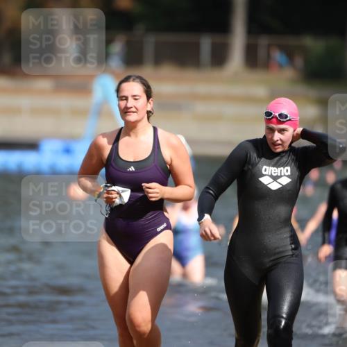 14.09.2025 - Stadtparktriathlon Michael Strokosch http://msf.ph/oto/8873371 14.09.2025 12:13:25 Schwimmen 1222, 1223, 1251, 1257, 1264, 1277, 1286, 1312, 1321 meine-sportfotos.de