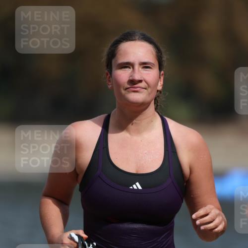 14.09.2025 - Stadtparktriathlon Michael Strokosch http://msf.ph/oto/8873382 14.09.2025 12:13:28 Schwimmen 1222, 1251, 1257, 1264, 1277, 1286, 1312, 1321 meine-sportfotos.de