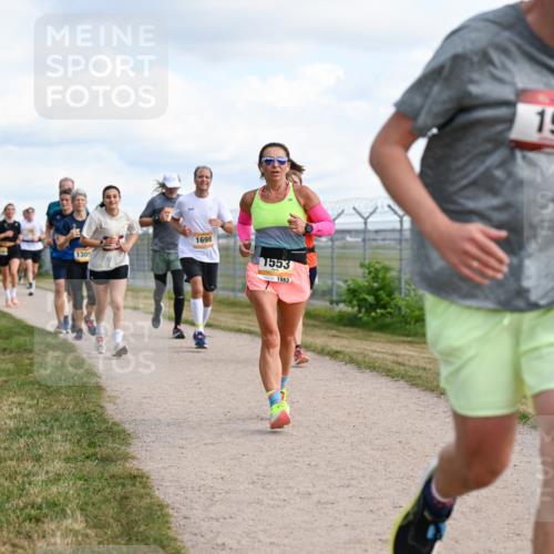 14.09.2025 - Airport Race Dr. Thomas Lammeyer http://msf.ph/oto/8873393 14.09.2025 12:18:07 Laufen 1305, 1698, 1553, 1553, 198 meine-sportfotos.de