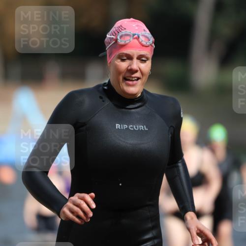 14.09.2025 - Stadtparktriathlon Michael Strokosch http://msf.ph/oto/8873394 14.09.2025 12:13:31 Schwimmen 1222, 1251, 1257, 1264, 1277, 1286, 1312, 1319, 1321 meine-sportfotos.de