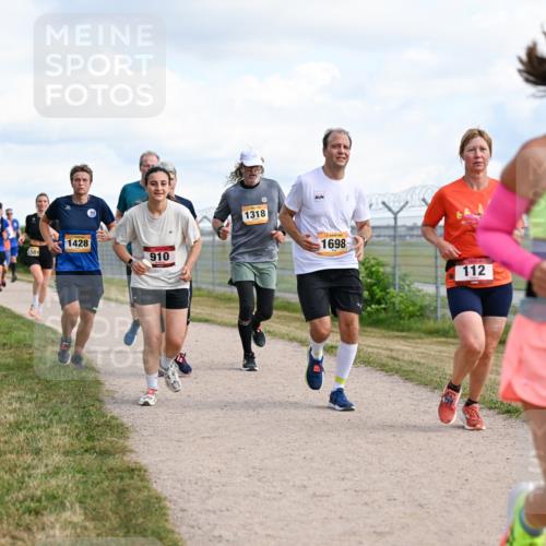 14.09.2025 - Airport Race Dr. Thomas Lammeyer http://msf.ph/oto/8873430 14.09.2025 12:18:09 Laufen 1501, 1428, 910, 1318, 1698, 112, 1553 meine-sportfotos.de