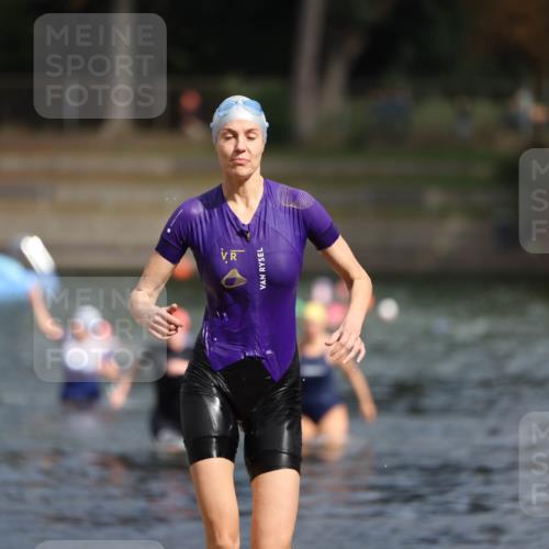 14.09.2025 - Stadtparktriathlon Michael Strokosch http://msf.ph/oto/8873452 14.09.2025 12:13:46 Schwimmen 1236, 1263, 1291, 1319 meine-sportfotos.de