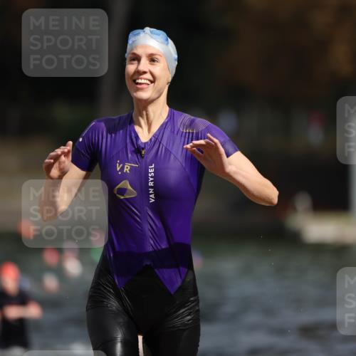 14.09.2025 - Stadtparktriathlon Michael Strokosch http://msf.ph/oto/8873459 14.09.2025 12:13:47 Schwimmen 1236, 1263, 1291, 1319 meine-sportfotos.de