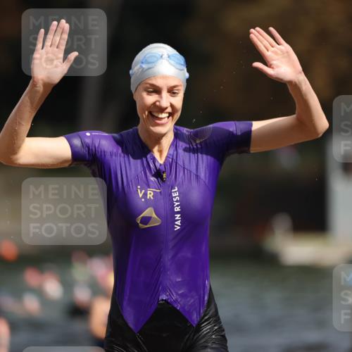 14.09.2025 - Stadtparktriathlon Michael Strokosch http://msf.ph/oto/8873460 14.09.2025 12:13:48 Schwimmen 1236, 1263, 1288, 1291 meine-sportfotos.de