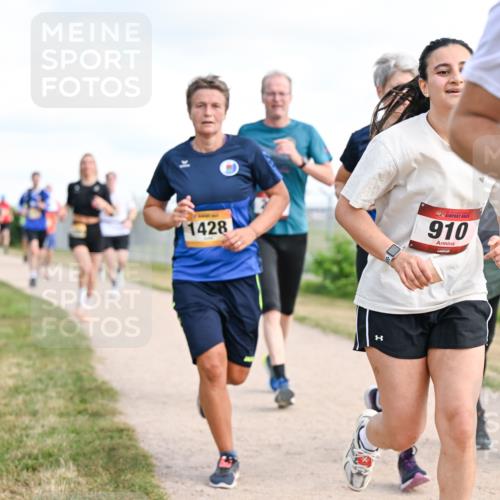 14.09.2025 - Airport Race Dr. Thomas Lammeyer http://msf.ph/oto/8873468 14.09.2025 12:18:12 Laufen 1428, 910 meine-sportfotos.de
