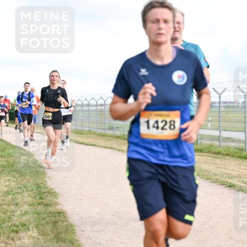14.09.2025 - Airport Race Dr. Thomas Lammeyer http://msf.ph/oto/8873480 14.09.2025 12:18:12 Laufen 1225, 1501, 1428 meine-sportfotos.de