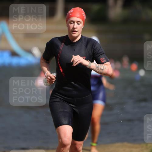 14.09.2025 - Stadtparktriathlon Michael Strokosch http://msf.ph/oto/8873489 14.09.2025 12:14:00 Schwimmen 1236, 1237, 1288, 1290 meine-sportfotos.de