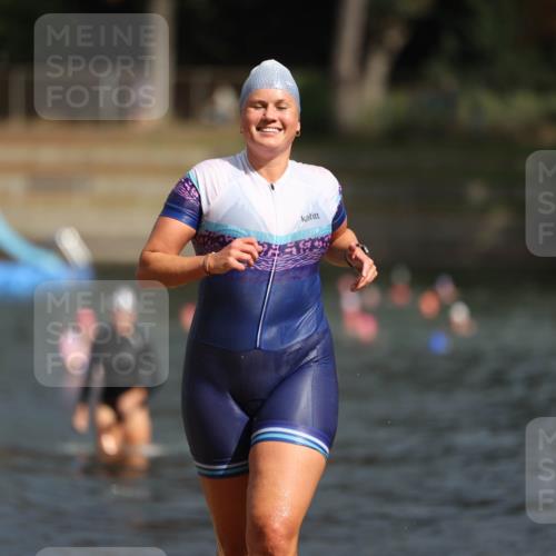 14.09.2025 - Stadtparktriathlon Michael Strokosch http://msf.ph/oto/8873498 14.09.2025 12:14:02 Schwimmen 1236, 1237, 1288, 1290 meine-sportfotos.de