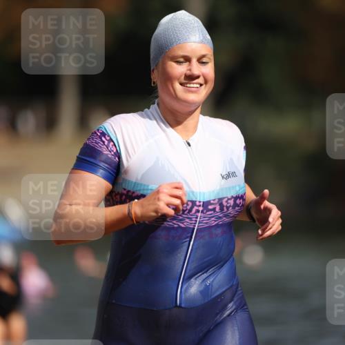 14.09.2025 - Stadtparktriathlon Michael Strokosch http://msf.ph/oto/8873505 14.09.2025 12:14:04 Schwimmen 1237, 1288, 1290 meine-sportfotos.de