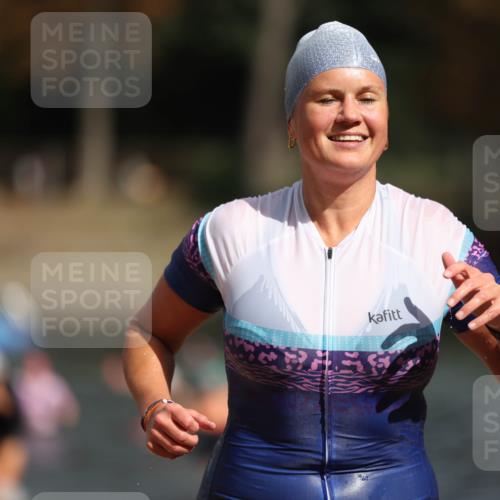 14.09.2025 - Stadtparktriathlon Michael Strokosch http://msf.ph/oto/8873507 14.09.2025 12:14:04 Schwimmen 1237, 1288, 1290 meine-sportfotos.de