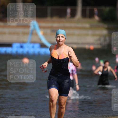 14.09.2025 - Stadtparktriathlon Michael Strokosch http://msf.ph/oto/8873539 14.09.2025 12:14:20 Schwimmen 1248, 1279 meine-sportfotos.de