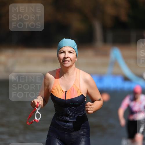 14.09.2025 - Stadtparktriathlon Michael Strokosch http://msf.ph/oto/8873548 14.09.2025 12:14:22 Schwimmen 1248, 1279, 1316 meine-sportfotos.de