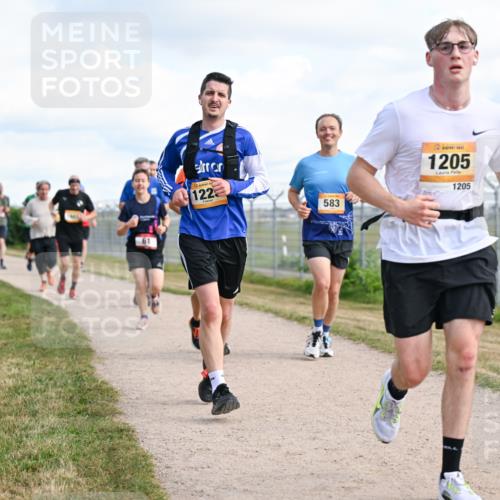 14.09.2025 - Airport Race Dr. Thomas Lammeyer http://msf.ph/oto/8873552 14.09.2025 12:18:17 Laufen 61, 122, 583, 1205, 1205 meine-sportfotos.de
