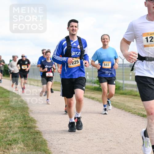 14.09.2025 - Airport Race Dr. Thomas Lammeyer http://msf.ph/oto/8873558 14.09.2025 12:18:17 Laufen 61, 225, 583, 1205 meine-sportfotos.de