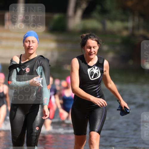 14.09.2025 - Stadtparktriathlon Michael Strokosch http://msf.ph/oto/8873610 14.09.2025 12:14:43 Schwimmen 1268, 1272, 1299, 1307, 1315 meine-sportfotos.de