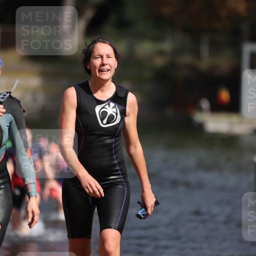 14.09.2025 - Stadtparktriathlon Michael Strokosch http://msf.ph/oto/8873611 14.09.2025 12:14:44 Schwimmen 1268, 1272, 1299, 1307, 1315 meine-sportfotos.de