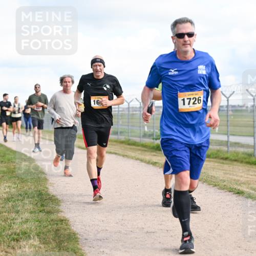 14.09.2025 - Airport Race Dr. Thomas Lammeyer http://msf.ph/oto/8873622 14.09.2025 12:18:21 Laufen 16, 1726 meine-sportfotos.de