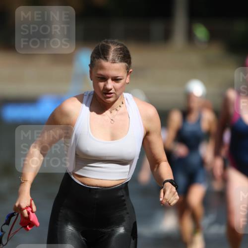 14.09.2025 - Stadtparktriathlon Michael Strokosch http://msf.ph/oto/8873652 14.09.2025 12:14:54 Schwimmen 1254, 1268, 1273, 1299, 1303, 1308, 1315 meine-sportfotos.de