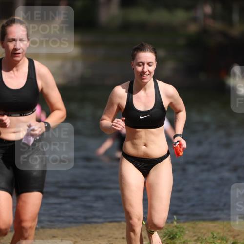 14.09.2025 - Stadtparktriathlon Michael Strokosch http://msf.ph/oto/8873715 14.09.2025 12:15:14 Schwimmen 1232, 1295 meine-sportfotos.de