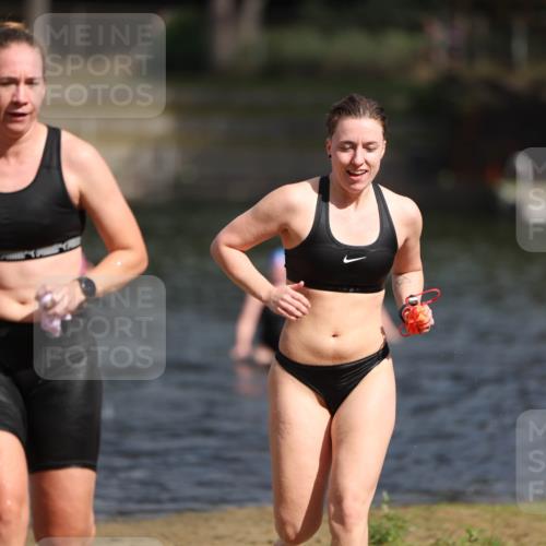 14.09.2025 - Stadtparktriathlon Michael Strokosch http://msf.ph/oto/8873716 14.09.2025 12:15:14 Schwimmen 1232, 1295 meine-sportfotos.de