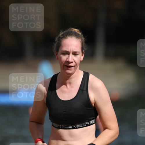 14.09.2025 - Stadtparktriathlon Michael Strokosch http://msf.ph/oto/8873723 14.09.2025 12:15:16 Schwimmen 1232, 1241, 1295 meine-sportfotos.de