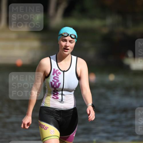 14.09.2025 - Stadtparktriathlon Michael Strokosch http://msf.ph/oto/8873781 14.09.2025 12:16:14 Schwimmen 1300 meine-sportfotos.de
