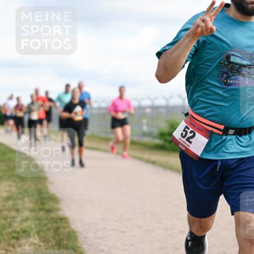 14.09.2025 - Airport Race Dr. Thomas Lammeyer http://msf.ph/oto/8873786 14.09.2025 12:18:31 Laufen 52, 2021, 707, 7207 meine-sportfotos.de