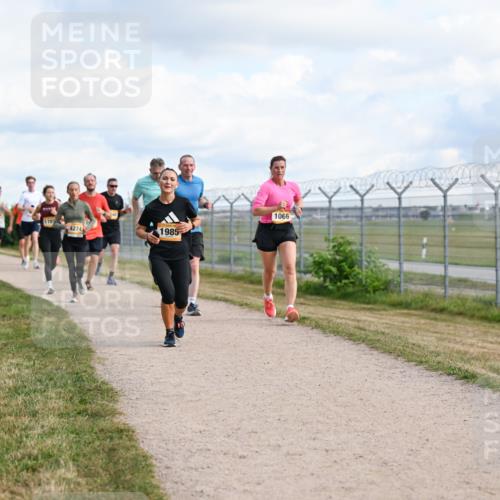 14.09.2025 - Airport Race Dr. Thomas Lammeyer http://msf.ph/oto/8873796 14.09.2025 12:18:31 Laufen 1066, 178, 4274, 1985 meine-sportfotos.de