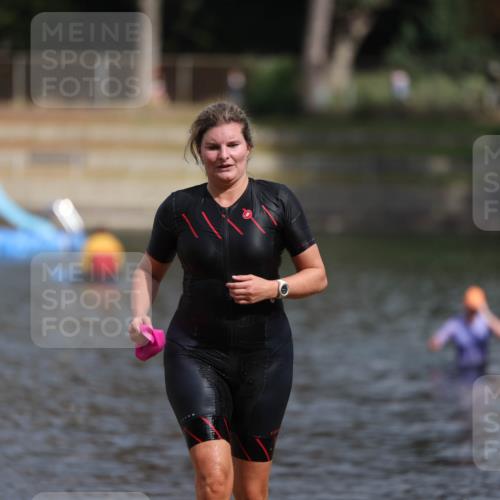 14.09.2025 - Stadtparktriathlon Michael Strokosch http://msf.ph/oto/8873802 14.09.2025 12:16:55 Schwimmen 1246 meine-sportfotos.de
