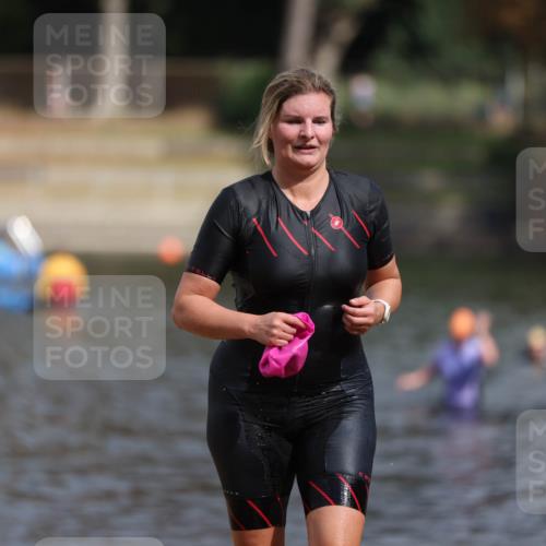 14.09.2025 - Stadtparktriathlon Michael Strokosch http://msf.ph/oto/8873806 14.09.2025 12:16:56 Schwimmen 1246 meine-sportfotos.de