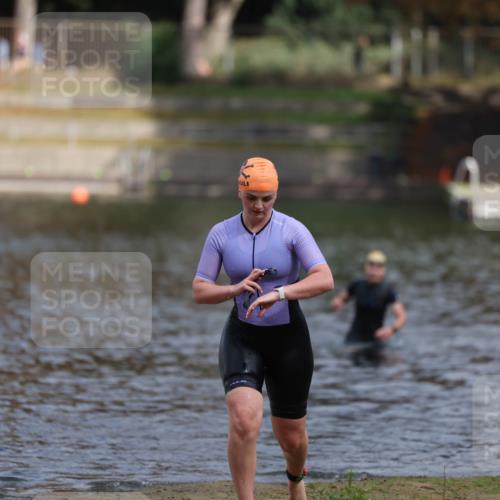 14.09.2025 - Stadtparktriathlon Michael Strokosch http://msf.ph/oto/8873811 14.09.2025 12:17:11 Schwimmen 1309 meine-sportfotos.de