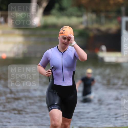 14.09.2025 - Stadtparktriathlon Michael Strokosch http://msf.ph/oto/8873817 14.09.2025 12:17:13 Schwimmen 1309 meine-sportfotos.de