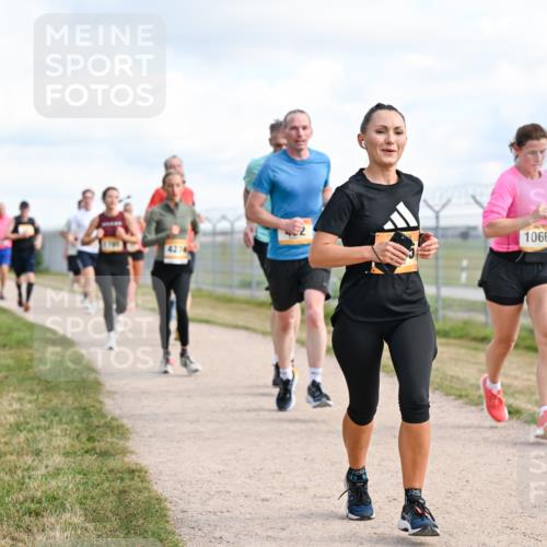 14.09.2025 - Airport Race Dr. Thomas Lammeyer http://msf.ph/oto/8873831 14.09.2025 12:18:33 Laufen 1066 meine-sportfotos.de
