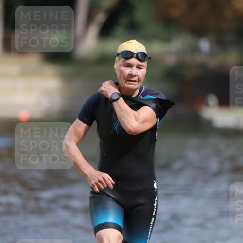 14.09.2025 - Stadtparktriathlon Michael Strokosch http://msf.ph/oto/8873841 14.09.2025 12:17:28 Schwimmen 1276 meine-sportfotos.de