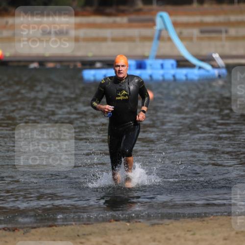 14.09.2025 - Stadtparktriathlon Michael Strokosch http://msf.ph/oto/8873852 14.09.2025 12:28:16 Schwimmen 1383 meine-sportfotos.de