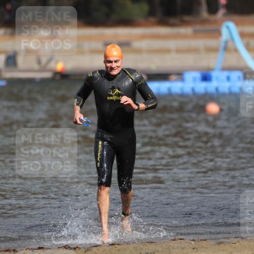 14.09.2025 - Stadtparktriathlon Michael Strokosch http://msf.ph/oto/8873861 14.09.2025 12:28:18 Schwimmen 1383 meine-sportfotos.de