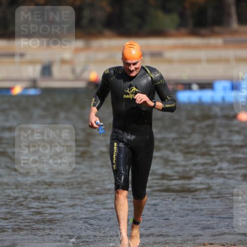 14.09.2025 - Stadtparktriathlon Michael Strokosch http://msf.ph/oto/8873864 14.09.2025 12:28:19 Schwimmen 1383 meine-sportfotos.de