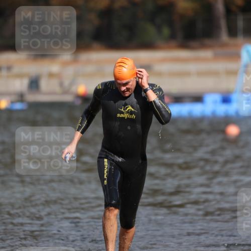 14.09.2025 - Stadtparktriathlon Michael Strokosch http://msf.ph/oto/8873865 14.09.2025 12:28:19 Schwimmen 1383 meine-sportfotos.de