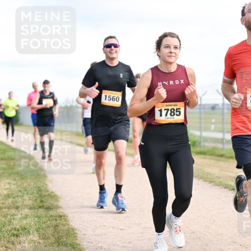 14.09.2025 - Airport Race Dr. Thomas Lammeyer http://msf.ph/oto/8873886 14.09.2025 12:18:37 Laufen 1560, 1785, 2077 meine-sportfotos.de