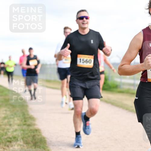14.09.2025 - Airport Race Dr. Thomas Lammeyer http://msf.ph/oto/8873893 14.09.2025 12:18:37 Laufen 1560, 42, 1785 meine-sportfotos.de