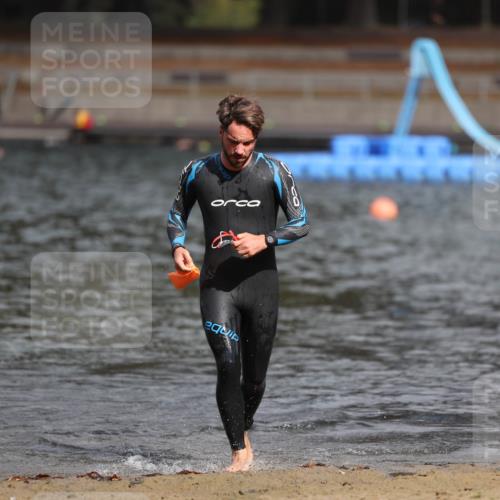 14.09.2025 - Stadtparktriathlon Michael Strokosch http://msf.ph/oto/8873949 14.09.2025 12:29:46 Schwimmen 1377 meine-sportfotos.de