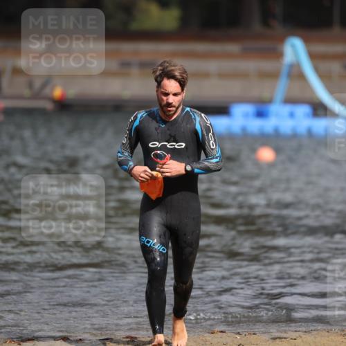 14.09.2025 - Stadtparktriathlon Michael Strokosch http://msf.ph/oto/8873954 14.09.2025 12:29:47 Schwimmen 1377 meine-sportfotos.de
