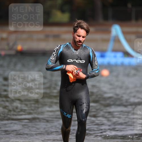 14.09.2025 - Stadtparktriathlon Michael Strokosch http://msf.ph/oto/8873958 14.09.2025 12:29:48 Schwimmen 1377 meine-sportfotos.de