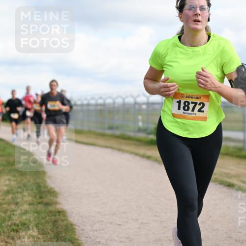 14.09.2025 - Airport Race Dr. Thomas Lammeyer http://msf.ph/oto/8874016 14.09.2025 12:18:44 Laufen 1872 meine-sportfotos.de