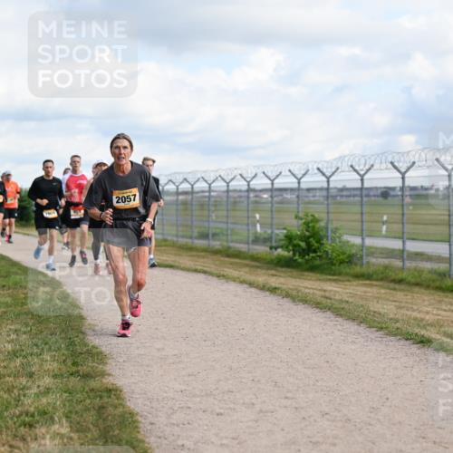 14.09.2025 - Airport Race Dr. Thomas Lammeyer http://msf.ph/oto/8874032 14.09.2025 12:18:45 Laufen 2057, 1608 meine-sportfotos.de