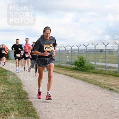 14.09.2025 - Airport Race Dr. Thomas Lammeyer http://msf.ph/oto/8874050 14.09.2025 12:18:46 Laufen 2057 meine-sportfotos.de