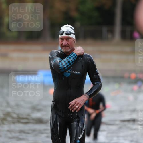 14.09.2025 - Stadtparktriathlon Michael Strokosch http://msf.ph/oto/8874079 14.09.2025 12:31:12 Schwimmen 1340, 1352, 1356, 1405 meine-sportfotos.de